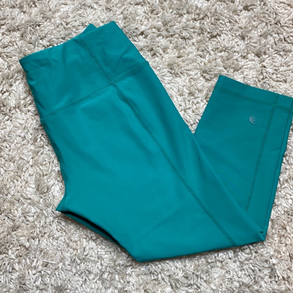 Kelly green MOG Capri medium leggings